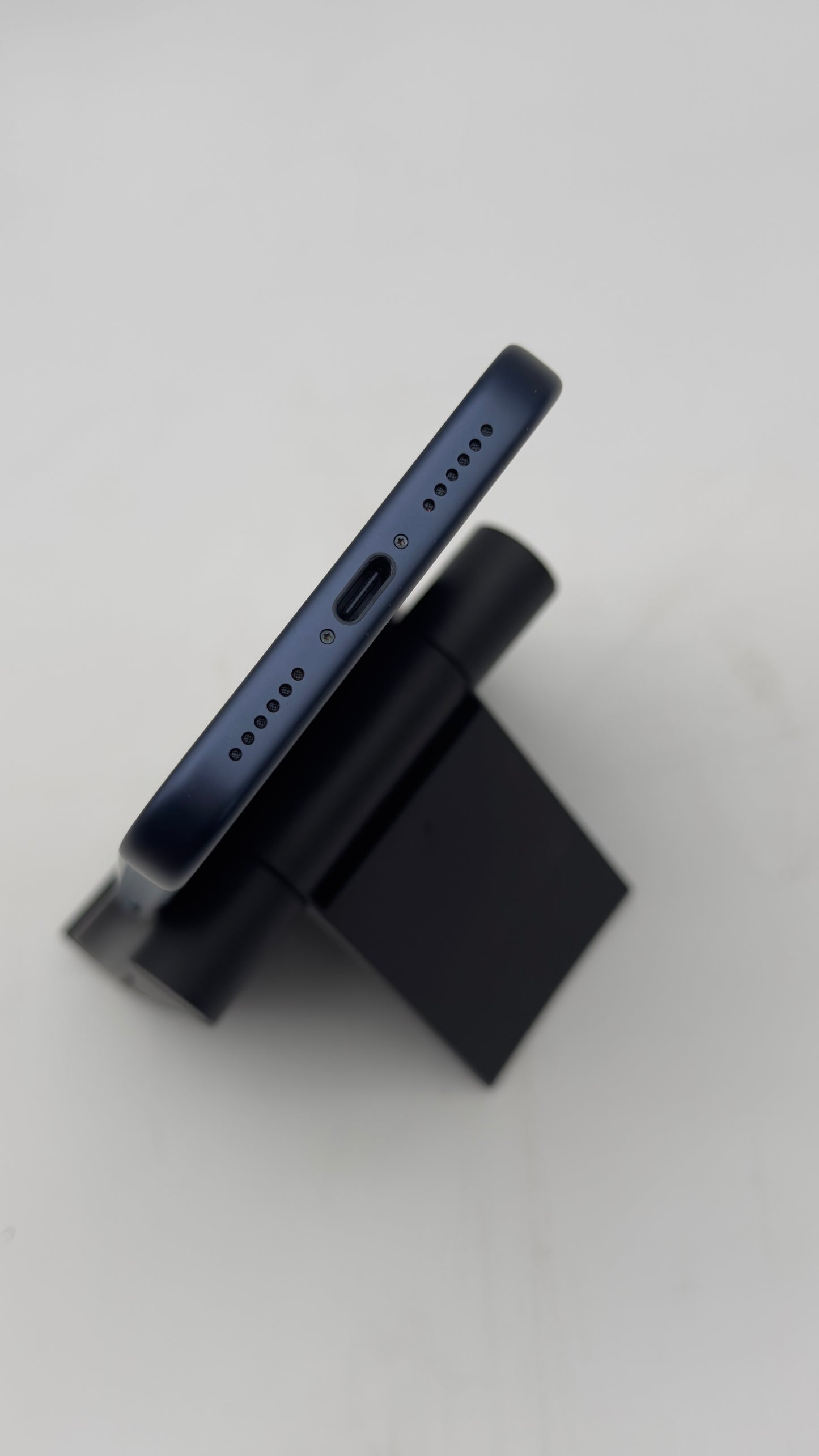 Apple iPhone 17 Pro Max 512GB Deep Blue Unlocked Grade A A3257